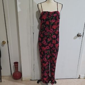 Elegant Floral Jumpsuit - Black and Red
